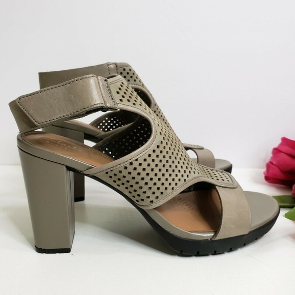 clarks shoes with ankle strap